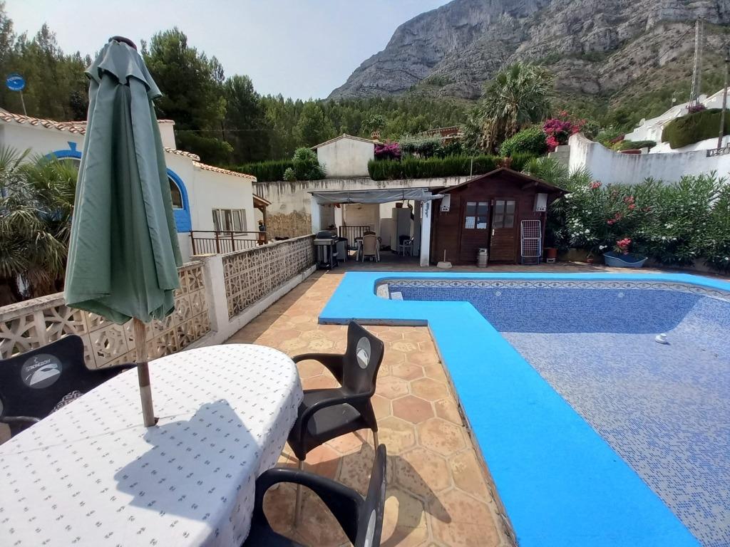 3 Bedroom 2 Bathroom Villa in Denia