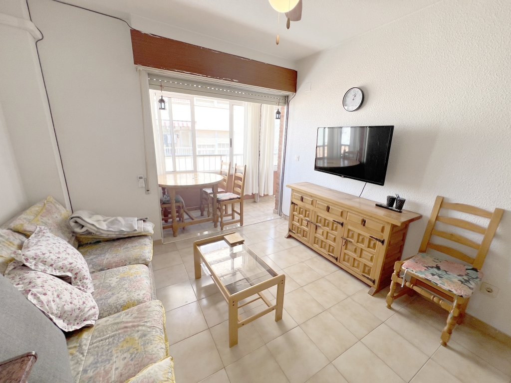 TWO BEDROOMS FLAT FOR RENT IN TORREVIEJA
