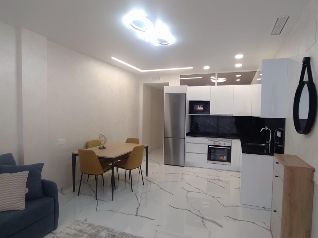 5 SALON COMEDOR