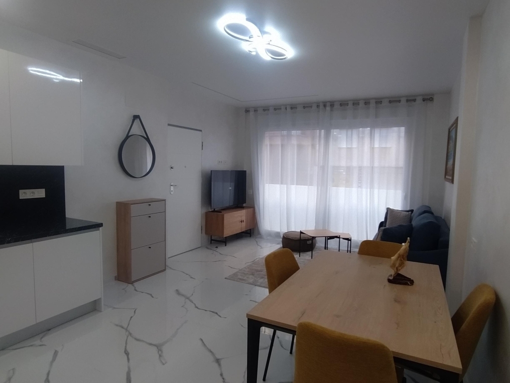 9 SALON COMEDOR